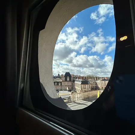 Le Richelieu Bacchus 2* Fontainebleau