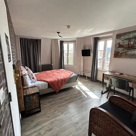 Hotel Le Richelieu Bacchus Fontainebleau