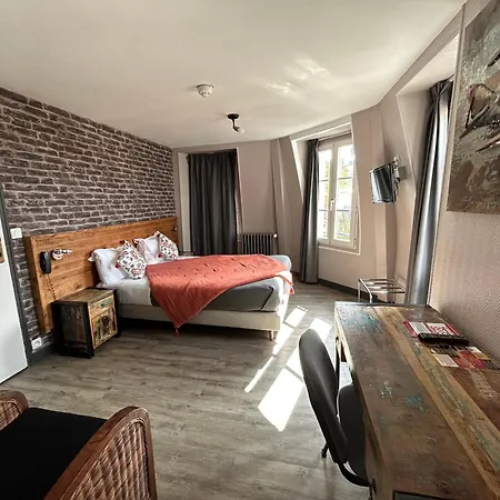 Le Richelieu Bacchus 2* Fontainebleau
