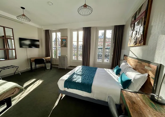 ル リシュリュー バッカス ホテル フォンテーヌブロー