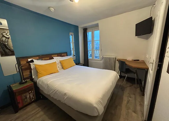 ホテル ル リシュリュー バッカス フォンテーヌブロー